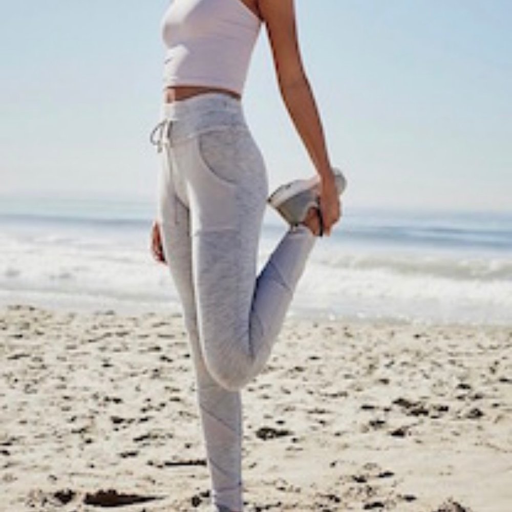 Free People Kyoto legging in Grey